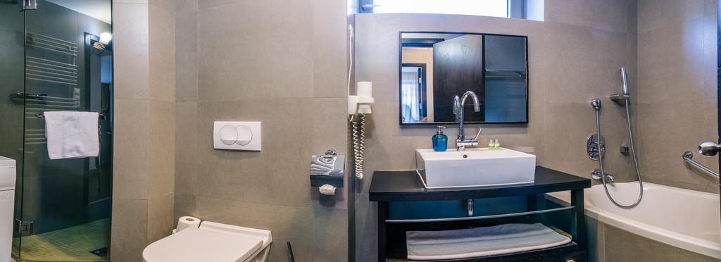 City Gardens & Wellness Aparthotel 4*